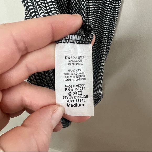 caution to the wind dress - Picture 6 of 6